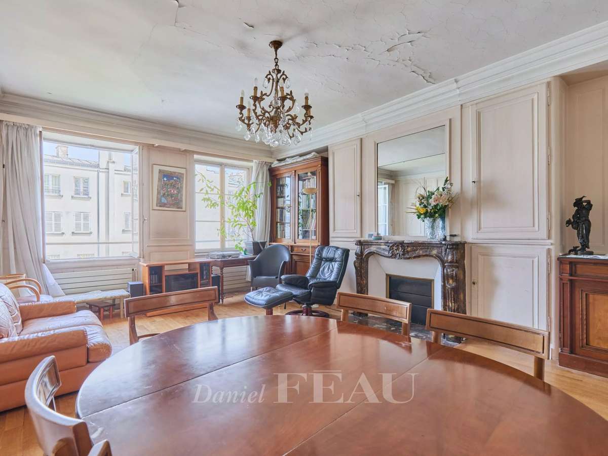 Apartment Paris 4e