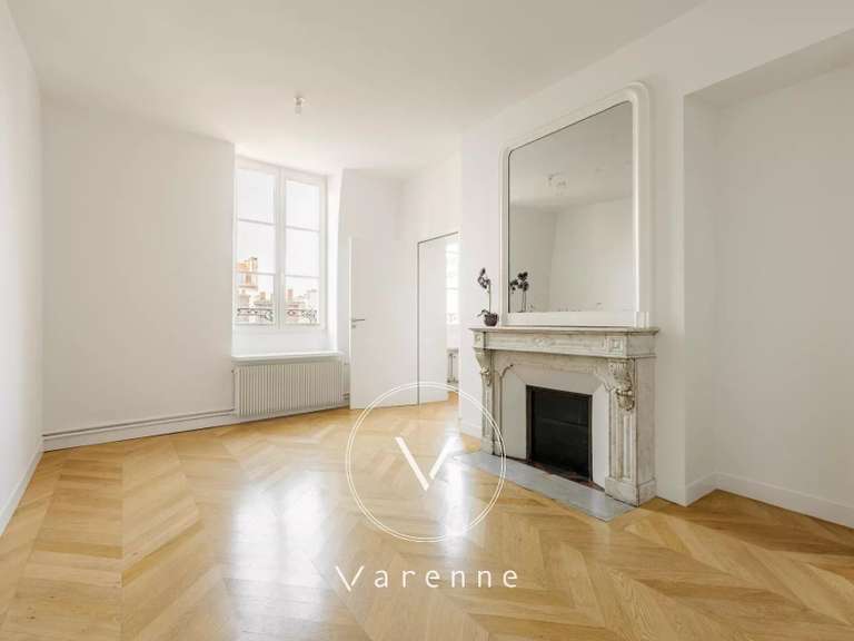 Appartement Paris 4e - 3 chambres - 124m²