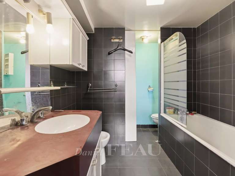 Appartement Paris 4e - 3 chambres - 109m²