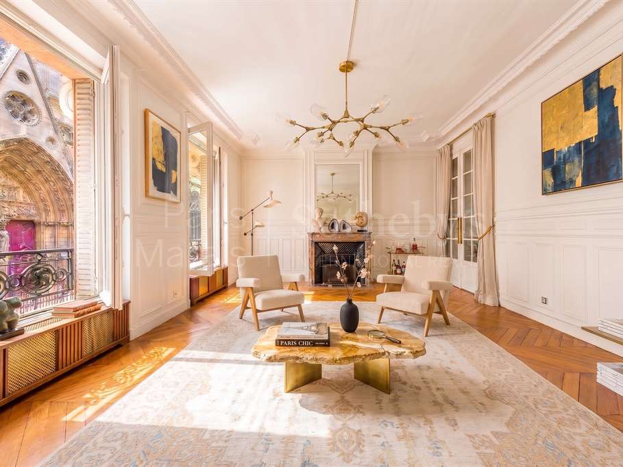 Apartment Paris 4e