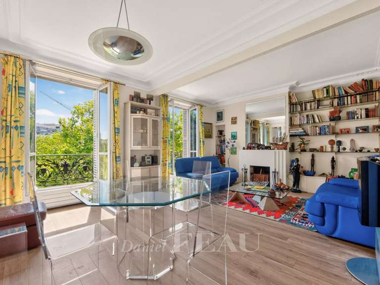 Appartement Paris 4e - 2 chambres - 70m²