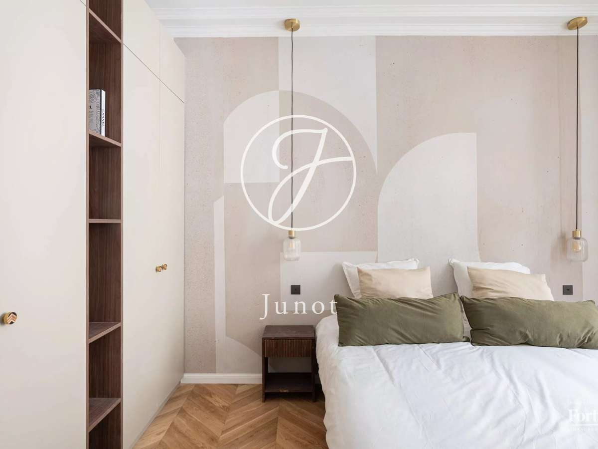 Apartment Paris 4e
