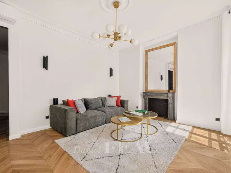 Appartement Paris 4e - 2 chambres - 80m²