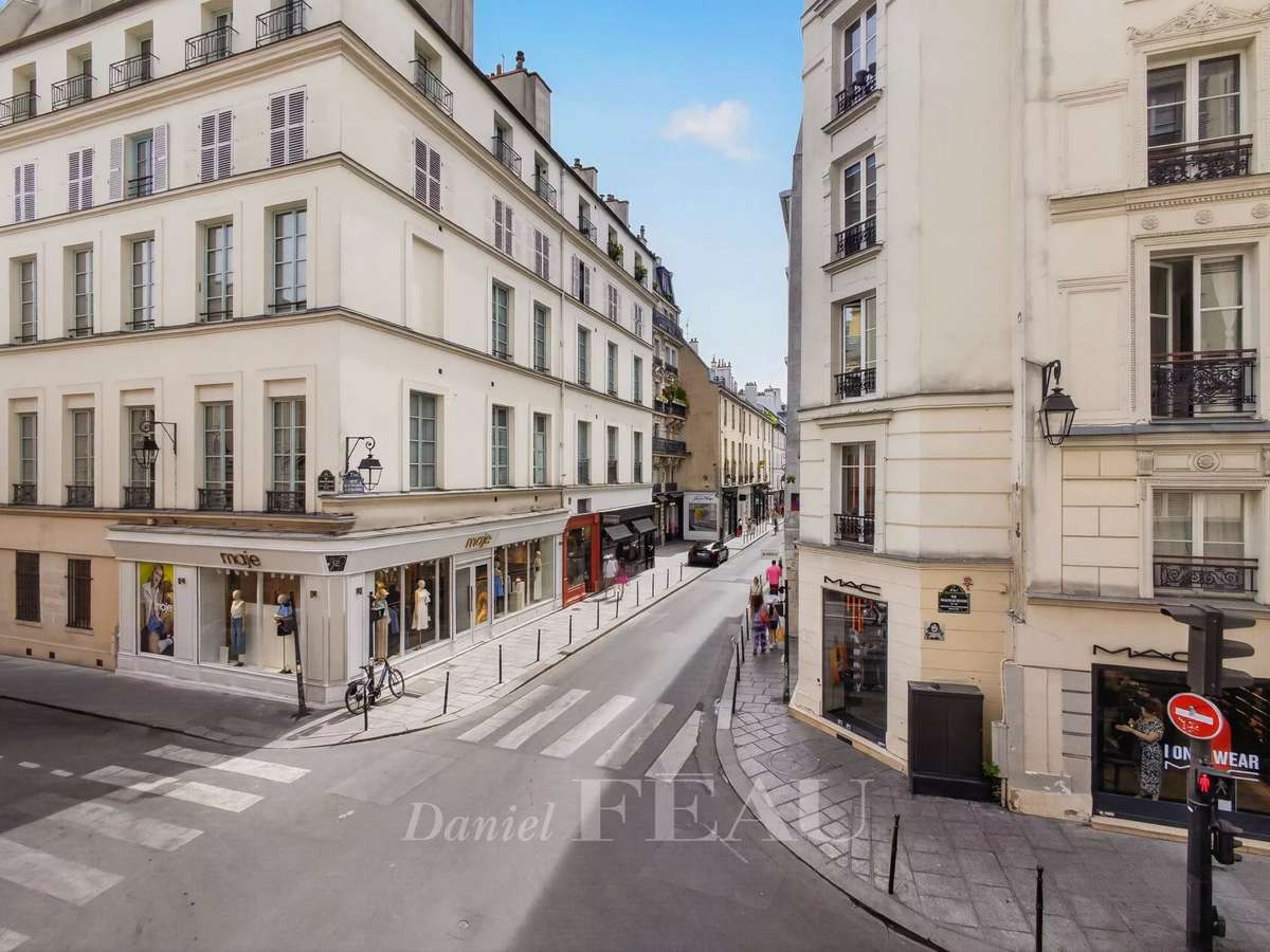 Apartment Paris 4e