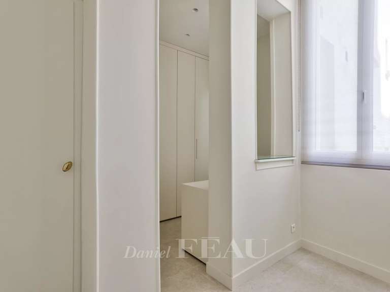 Appartement Paris 4e - 2 chambres - 68m²