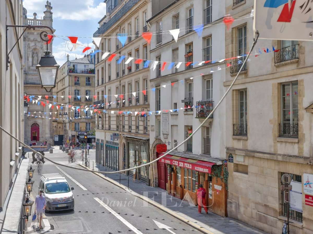 Apartment Paris 4e