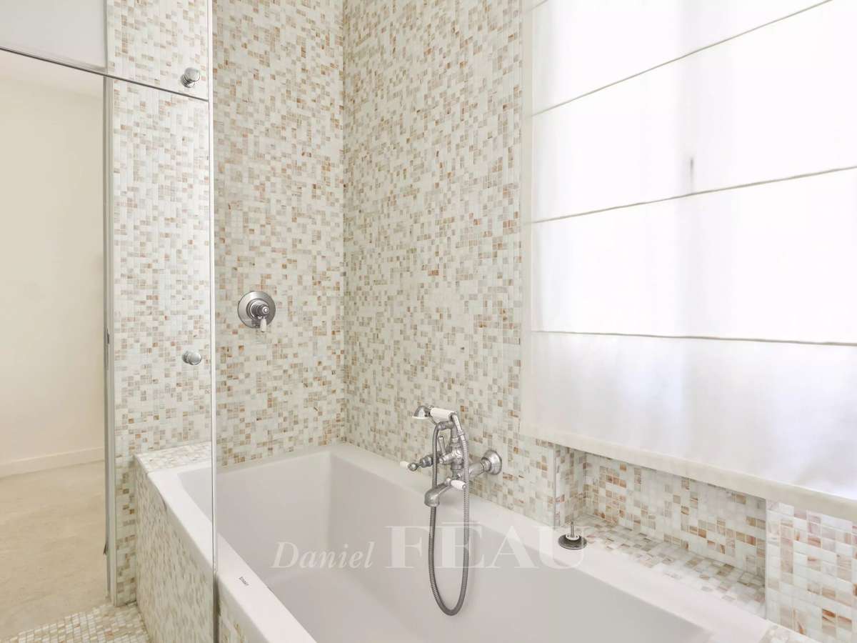 Apartment Paris 4e