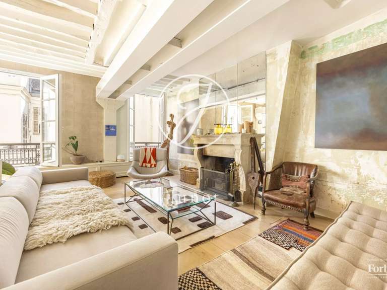 Appartement Paris 4e - 2 chambres - 105m²