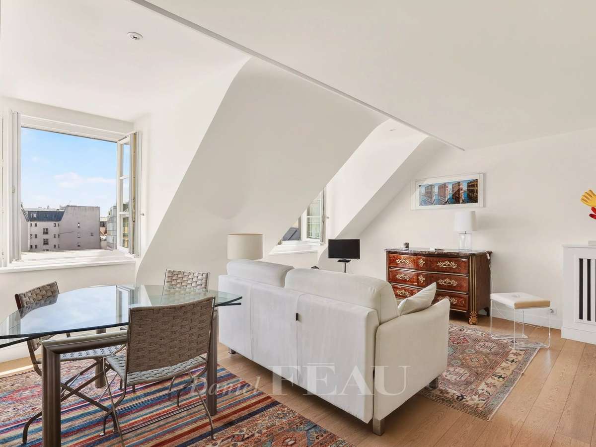 Apartment Paris 4e