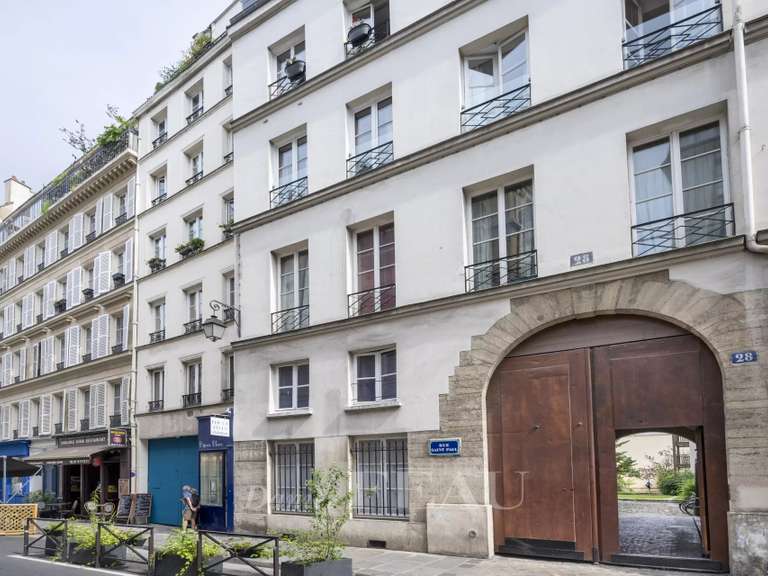 Appartement Paris 4e - 2 chambres - 70m²