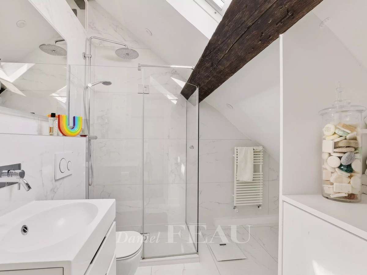 Apartment Paris 4e