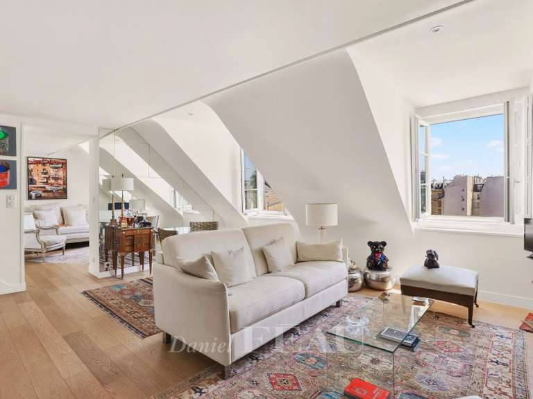 Appartement Paris 4e - 2 chambres - 70m²