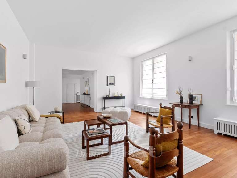 Appartement Paris 4e - 3 chambres - 134m²