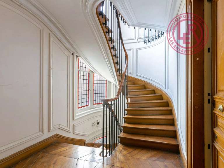 Appartement Paris 4e - 2 chambres - 72m²
