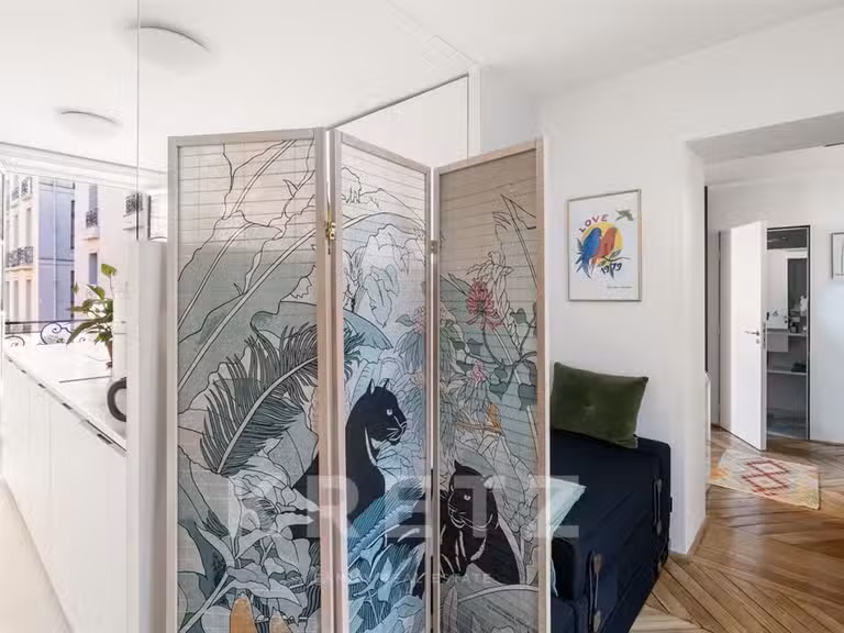 Appartement Paris 4e - 1 chambre - 80m²