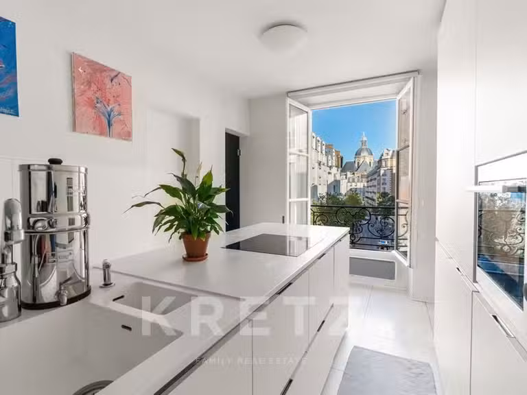 Appartement Paris 4e - 1 chambre - 80m²