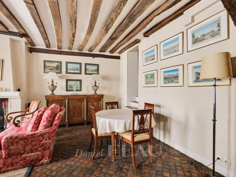 Appartement Paris 4e - 1 chambre - 65m²