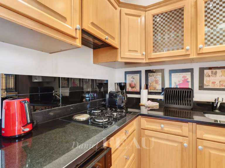 Appartement Paris 4e - 1 chambre - 65m²