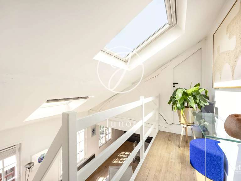 Appartement Paris 4e - 1 chambre - 70m²