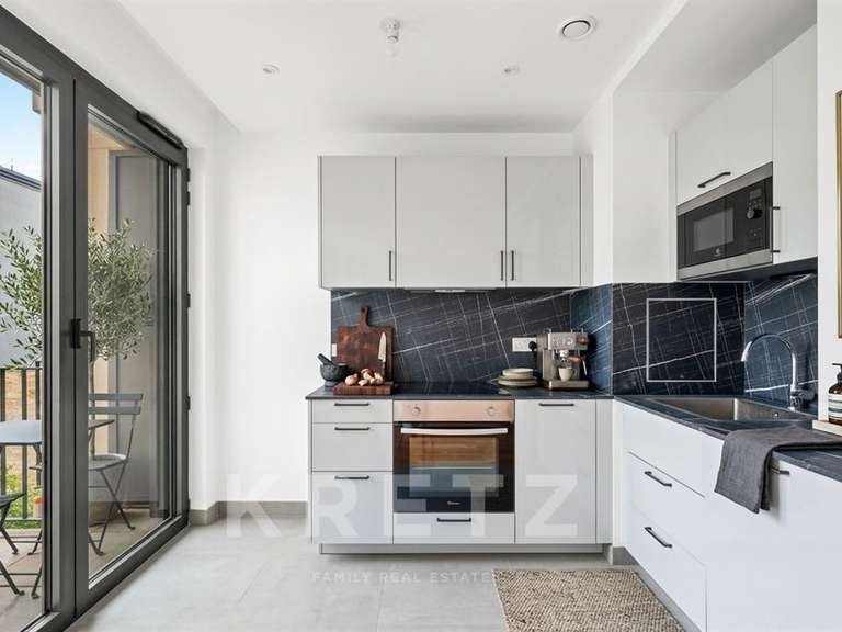 Appartement Paris 4e - 2 chambres - 75m²