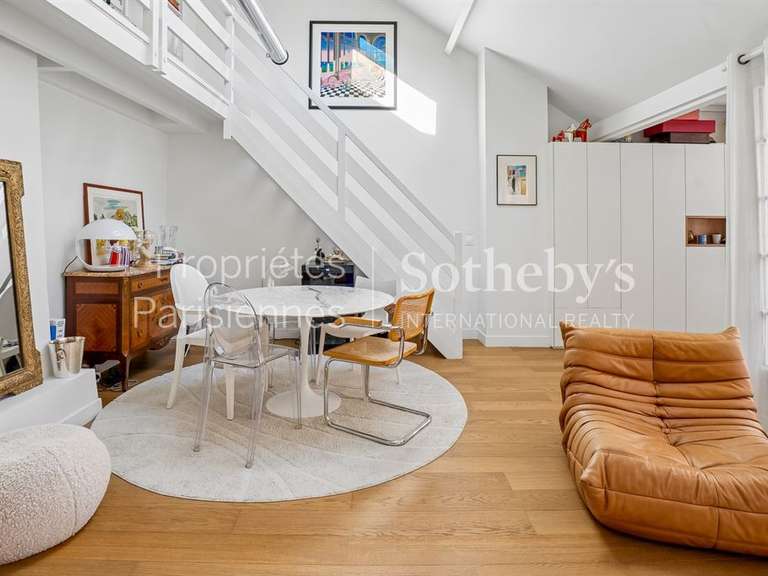 Appartement Paris 4e - 2 chambres - 91m²