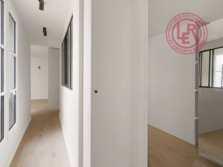 Appartement Paris 4e - 2 chambres - 49m²
