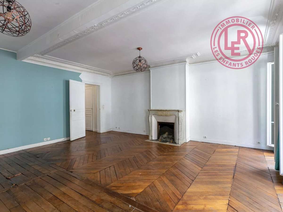 Apartment Paris 4e