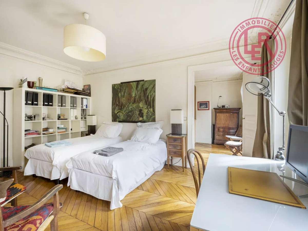Apartment Paris 4e
