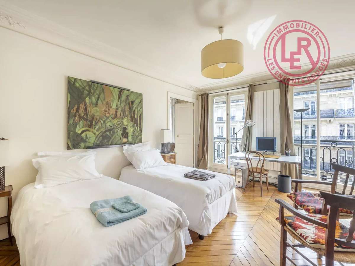 Apartment Paris 4e