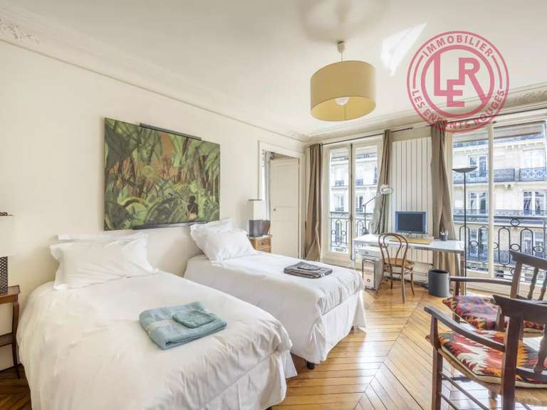 Appartement Paris 4e - 2 chambres - 112m²