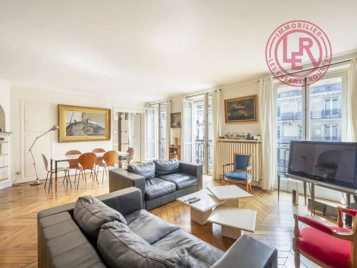 Apartment Paris 4e