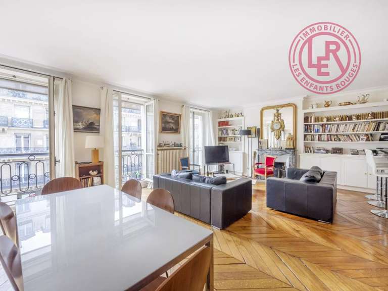 Appartement Paris 4e - 2 chambres - 112m²