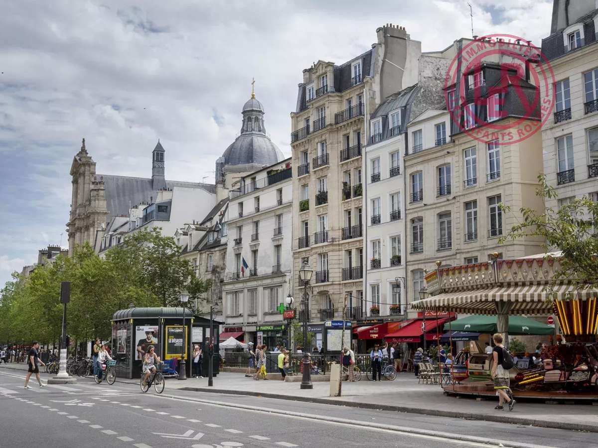 Apartment Paris 4e
