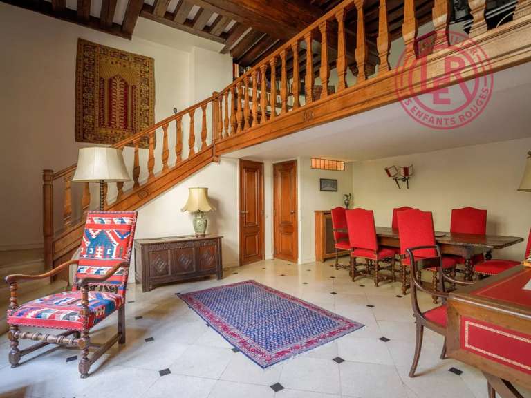 Appartement Paris 4e - 2 chambres - 108m²