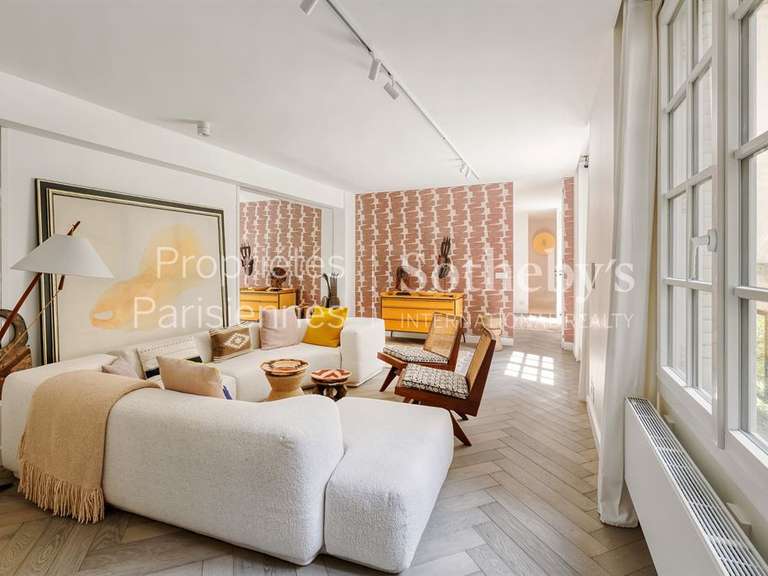 Appartement Paris 4e - 2 chambres - 111m²