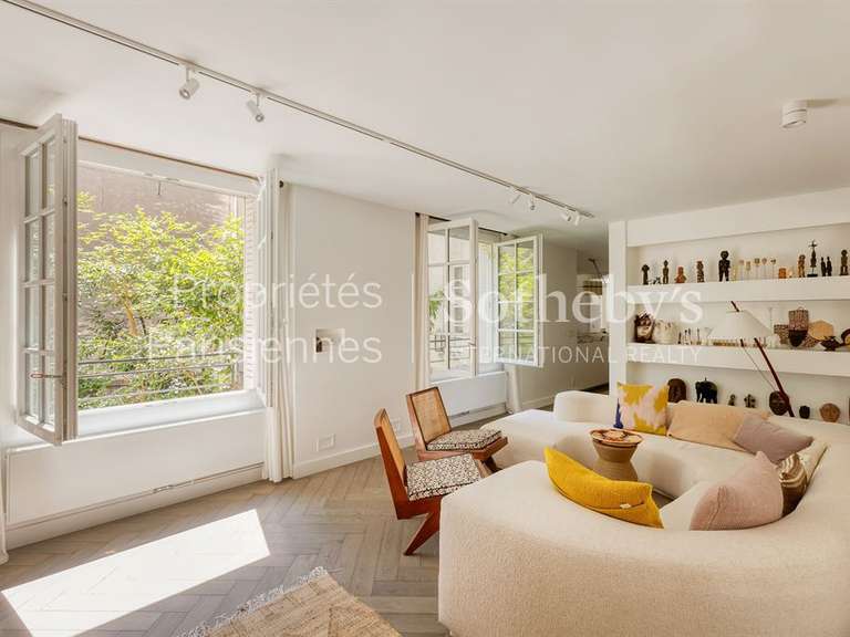 Appartement Paris 4e - 2 chambres - 111m²