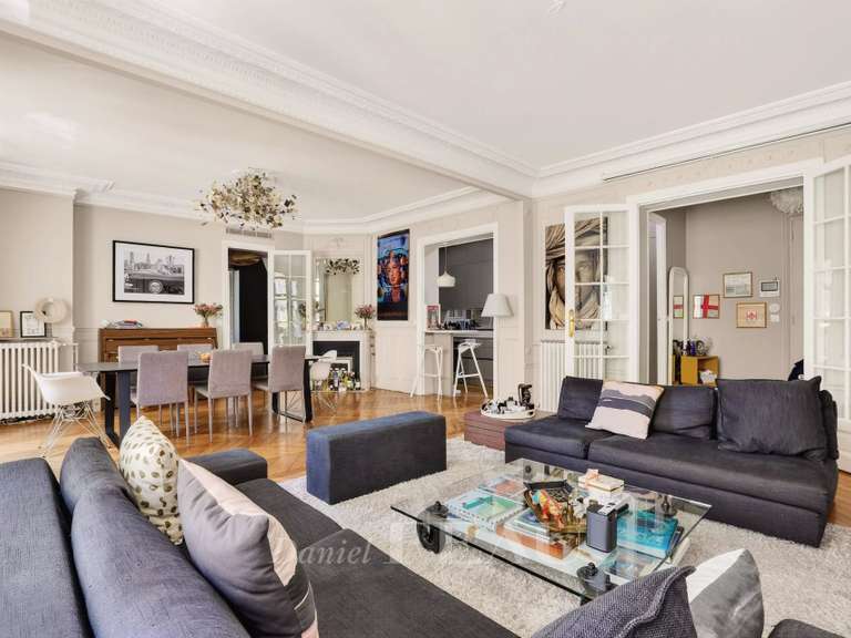 Appartement Paris 4e - 4 chambres - 157m²