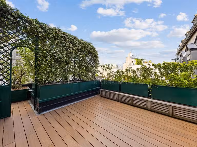 Appartement Paris 4e - 2 chambres - 110m²