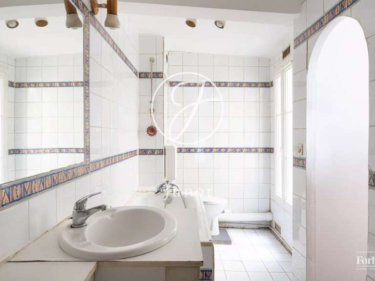 Appartement Paris 4e - 2 chambres - 91m²