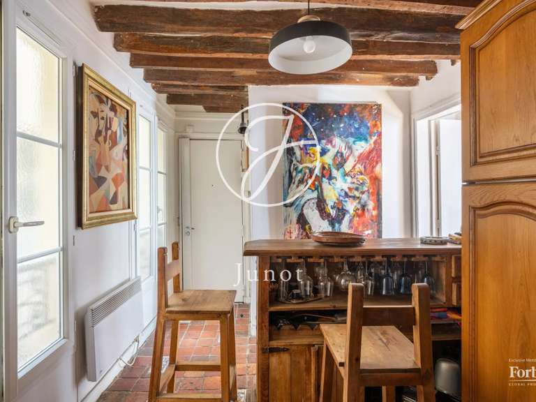 Appartement Paris 4e - 2 chambres - 91m²