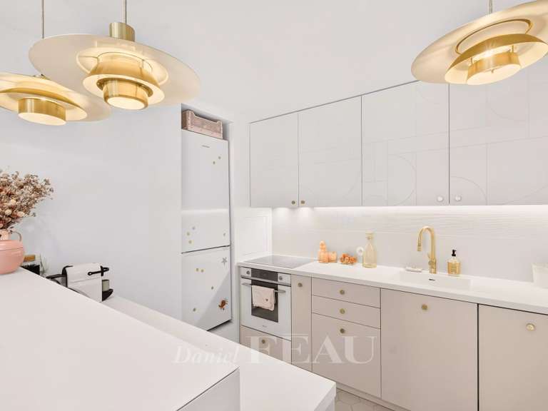 Appartement Paris 4e - 2 chambres - 66m²