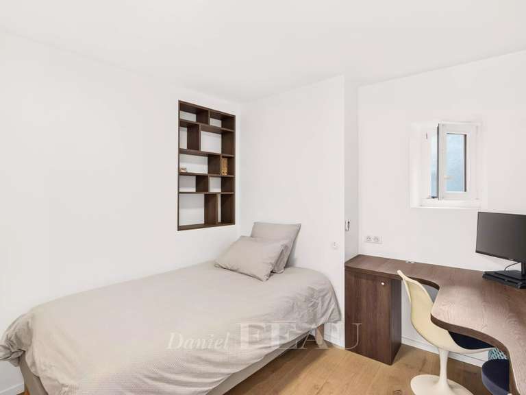 Appartement Paris 4e - 2 chambres - 66m²