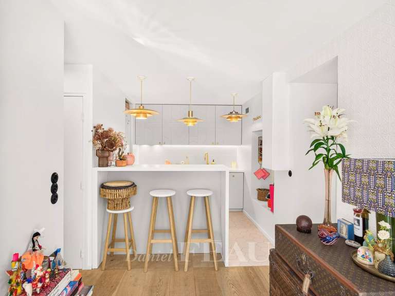 Appartement Paris 4e - 2 chambres - 66m²