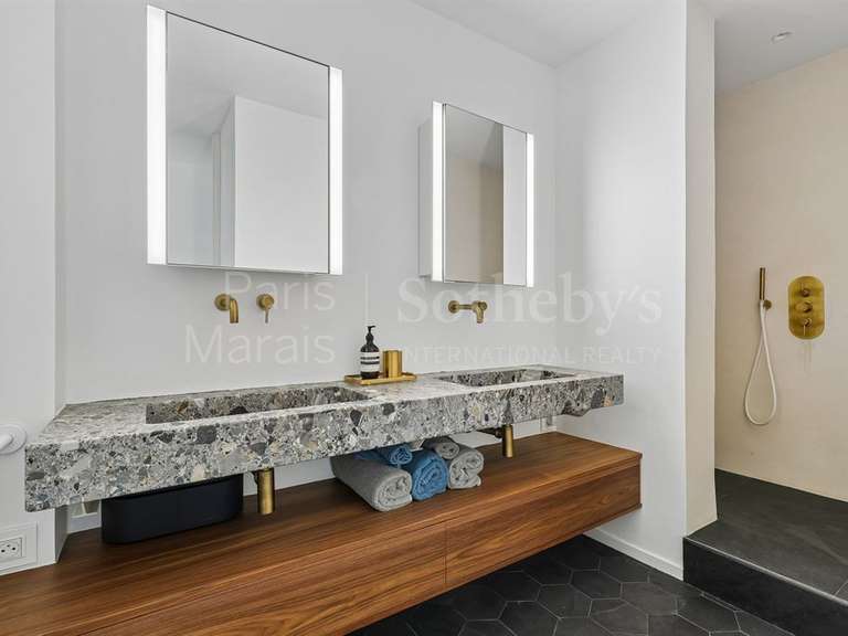 Appartement Paris 4e - 1 chambre - 51m²