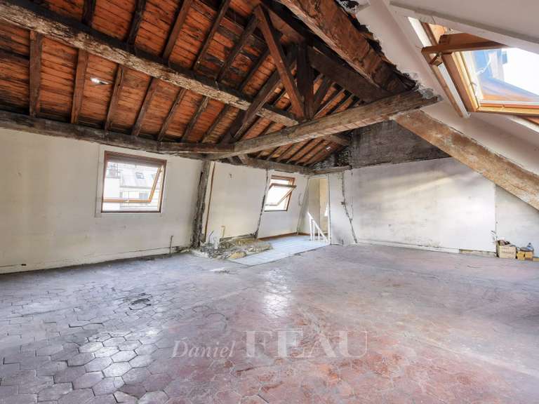 Appartement Paris 4e - 1 chambre - 94m²