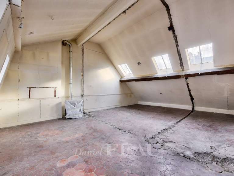 Appartement Paris 4e - 1 chambre - 94m²