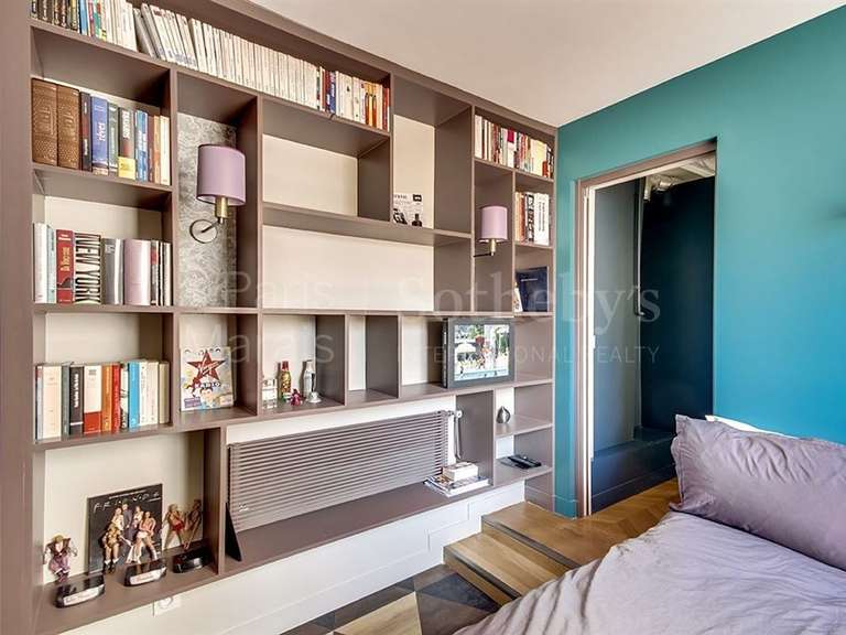 Appartement Paris 4e - 1 chambre - 71m²