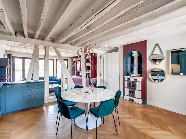 Appartement Paris 4e - 1 chambre - 71m²
