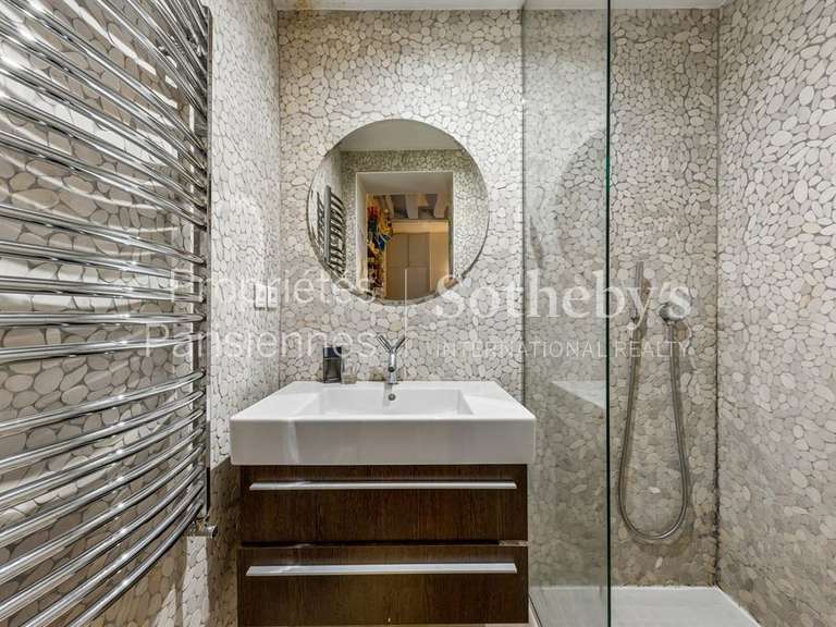 Appartement Paris 4e - 3 chambres - 176m²