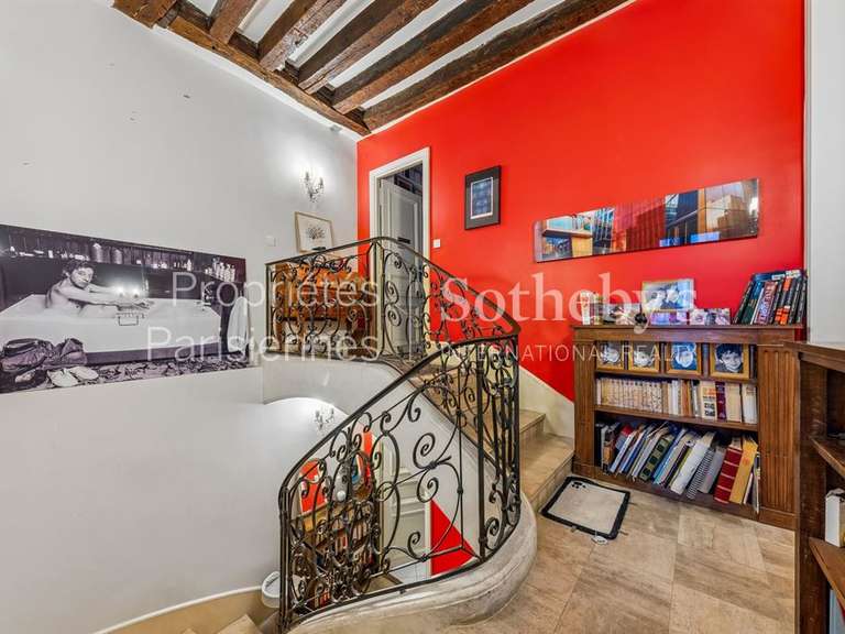 Appartement Paris 4e - 3 chambres - 176m²